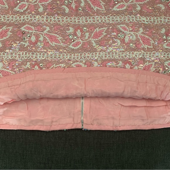 Beautiful pink sparkly statement top - Picture 4 of 13